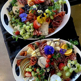 Custom grazing table fragment