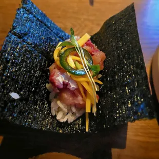 Spicy tuna hand roll