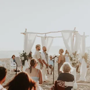 gorgeous beach wedding