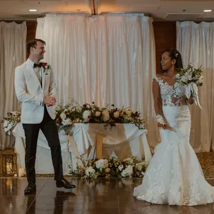 Florals by Xquisite Photo by Sunshineista Photography