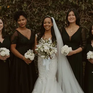 Florals by Xquisite Photo by Sunshineista Photography