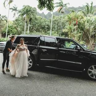 being dropped of by Vinny