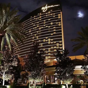 Purchase tickets in advance for best pricing. Use discount code "TCALHOUNWYNN" for Encore Beach Club &amp; XS Nightclub