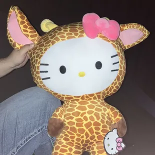 Traded up 9 for this giant giraffe hello kitty!!