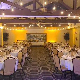 Uplighting for ambiance.