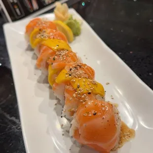 Salmon Mango Salmon Roll