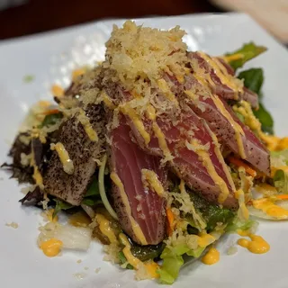 Seared Tuna Salad