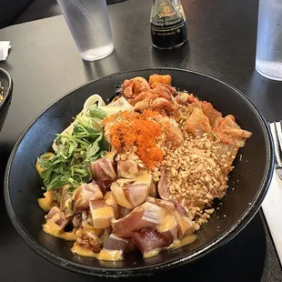 Build Your Own Medium Bowl Spicy Tuna, Salmon, Seared Albacore