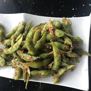 Spicy Garlic Edamame