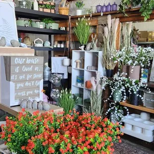 Spring decor is arriving!