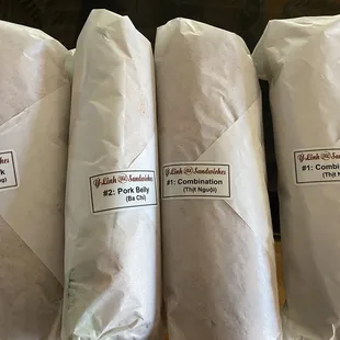 All the sandwiches come labeled instead of just changing the color of rubber bands to indicate different sandwiches!