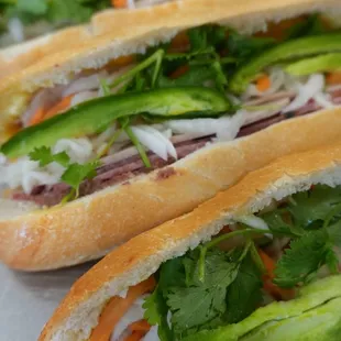 Classic Thit Nguoi Banh Mi