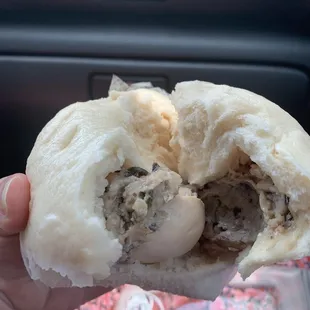 Steam pork bun