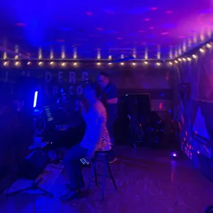 Dj