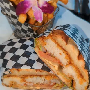 Catfish po&apos;boy