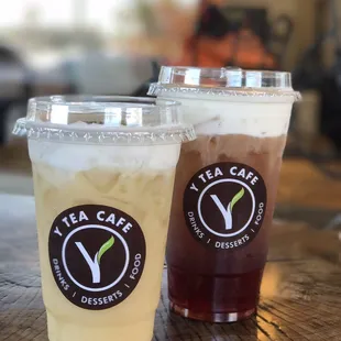 Milk foam black tea and green tea