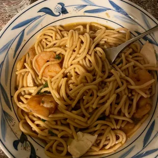 Shrimp Yaka Mein