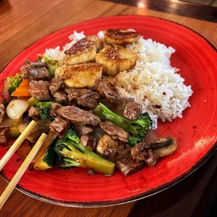 Steak and Scallops Hibachi lunch plate