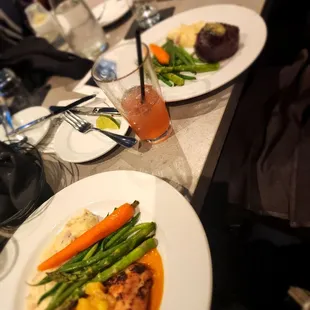 Chicken, mashed potatoes, and asparagus Filet mignon steak Drink: Mocktail