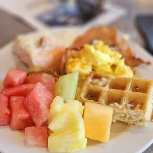  plate of fruit and waffles