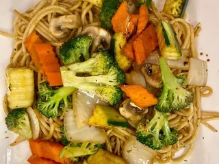 EZ's Asian Kitchen