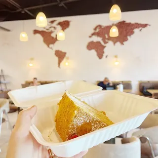 Medovik Cake