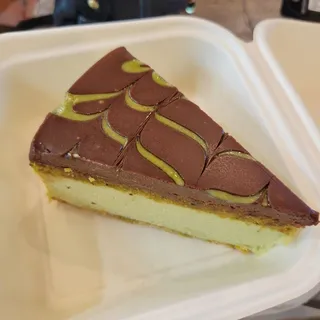 Dubai Chocolate Cheesecake