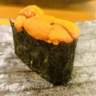 Uni sushi