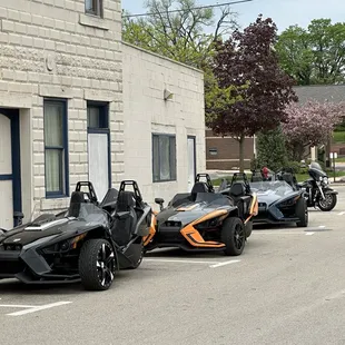 Stopping at Yahooz on a slingshot ride!