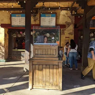 Outside ordering station