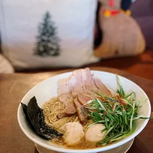 ramen, ramen and noodles, noodle soup, noodles, noodle dish, food