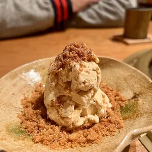 Housemade ice cream - seasonal flavor: hoji tea and corn tea with brown sugar cookie crumble