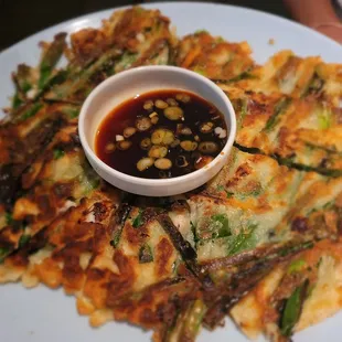 Seafood Pancake @Yakiniku Seoul. Mahalo Alicia 4 this dish, it was so Delicious! It was nice 2 meet Ur Ohana 2 this eve. #SupportLocalHi