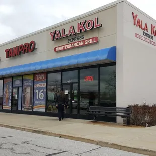 Storefront for Yala Kol Express Rossford