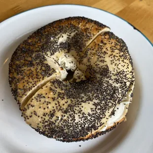 Sesame seed bagel and cream cheese