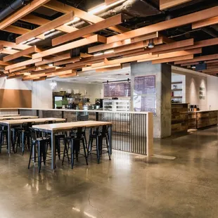 sushi and sashimi, interior