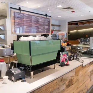 sushi and sashimi, interior