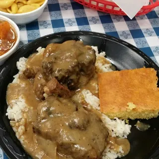 Oxtails over rice