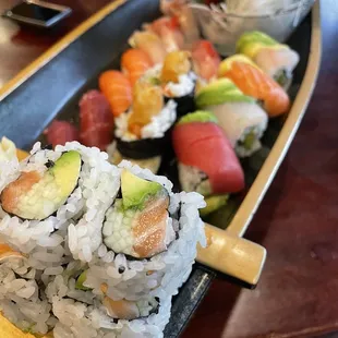 Sushi Love Boat