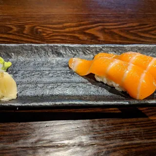 Salmon Sushi