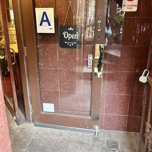 entrance (descend the stairs)