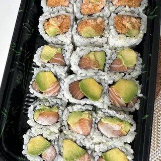 Spicy Snow Crab Avocado Crunch Roll