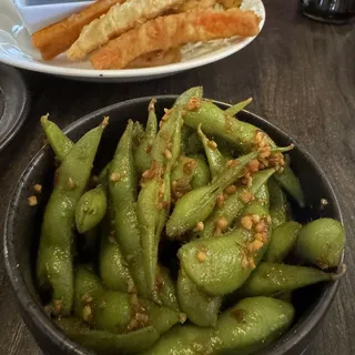 Spicy Carlic Edamame