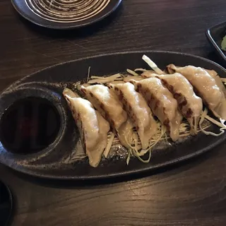 6 Piece Gyoza