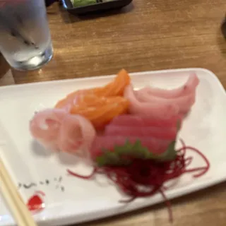 Sashimi Lunch Plate