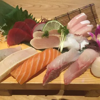 Nigiri & Sashimi Combo