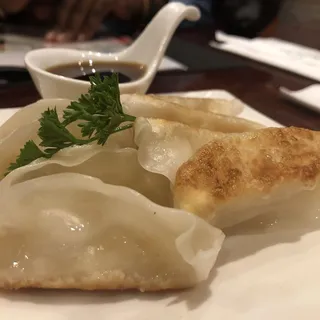 Gyoza