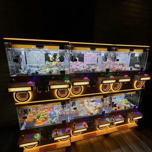 Claw machine