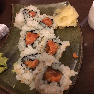Spicy Salmon Roll