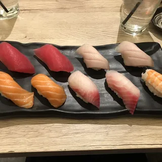 Chef's Nigiri Sushi